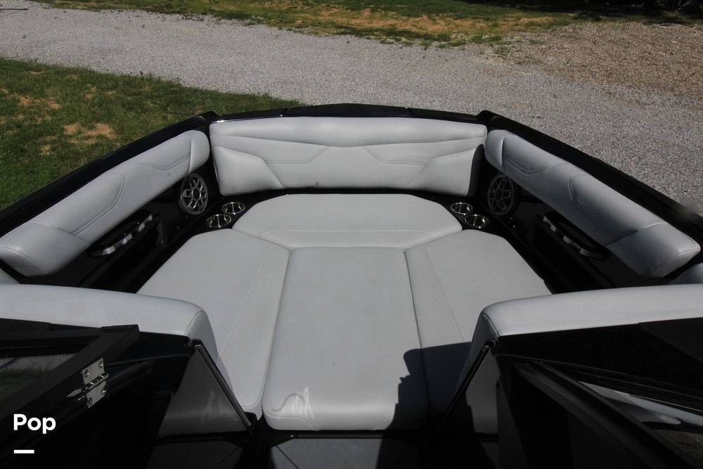 Slide: The Image of Bow Seating - 14335608