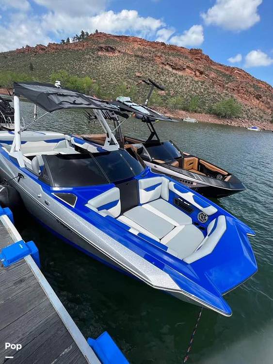 Slide: The Image of Axis A24 2021 - 15386724