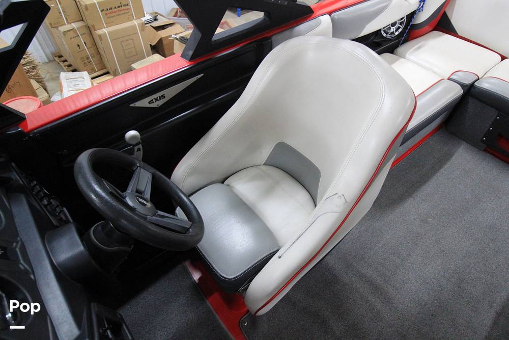 Slide: The Image of Captain's Chair - 15748972