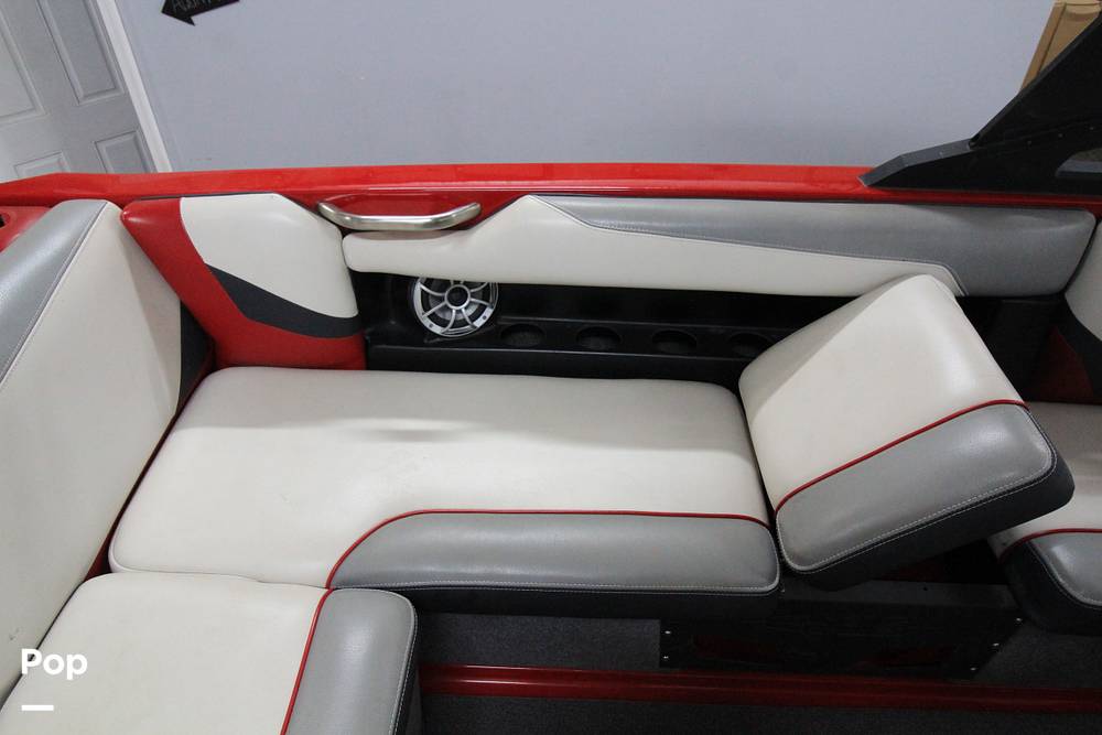 Slide: The Image of Passenger Seat - 15748975