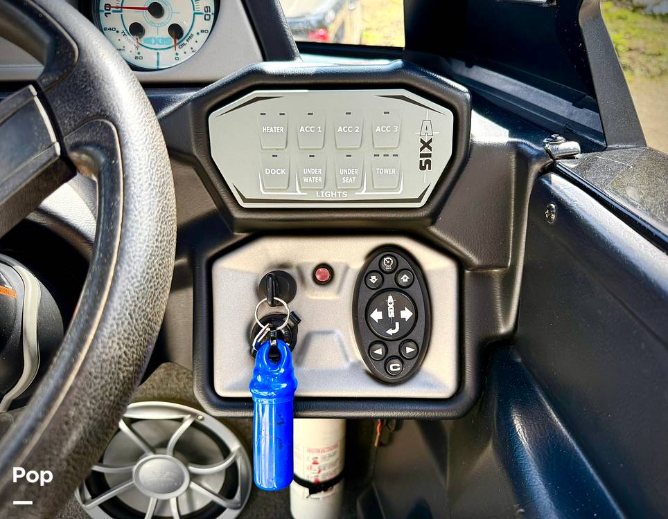 Slide: The Image of Axis T22 2017 - 15361421