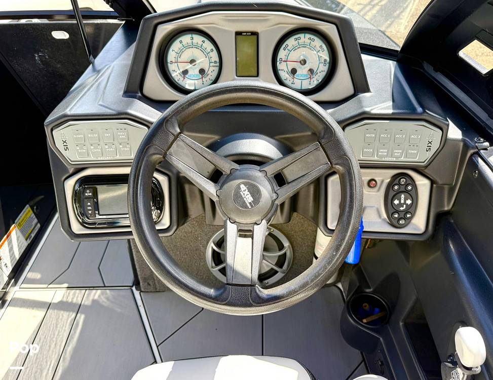 Slide: The Image of Axis T22 2017 - 15361441