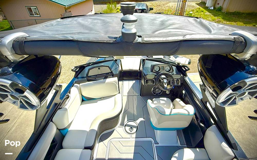 Slide: The Image of Axis T22 2017 - 15361460