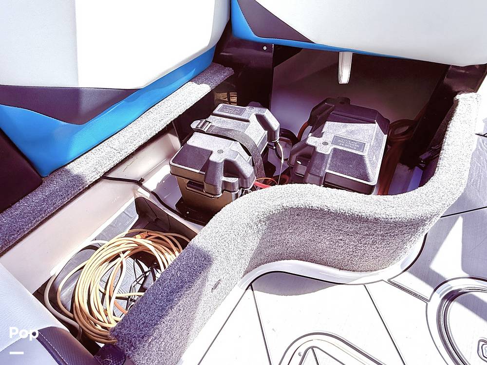 Slide: The Image of Axis T22 2017 - 15361470