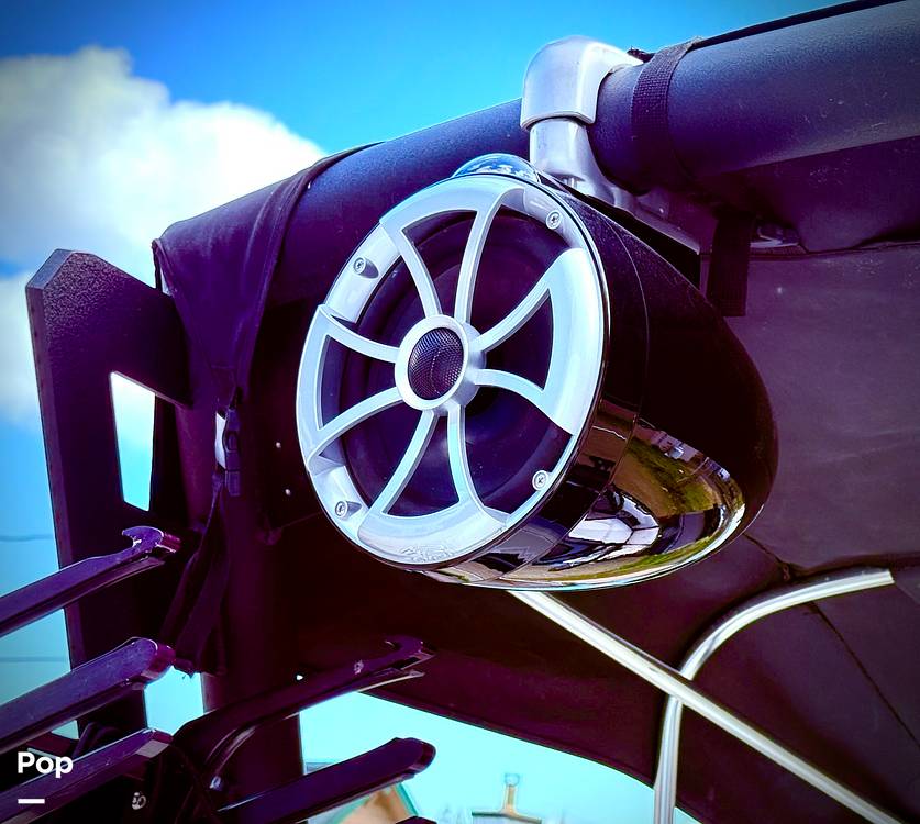 Slide: The Image of Axis T22 2017 - 15361475