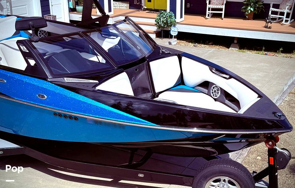 Slide: The Image of Axis T22 2017 - 15361543