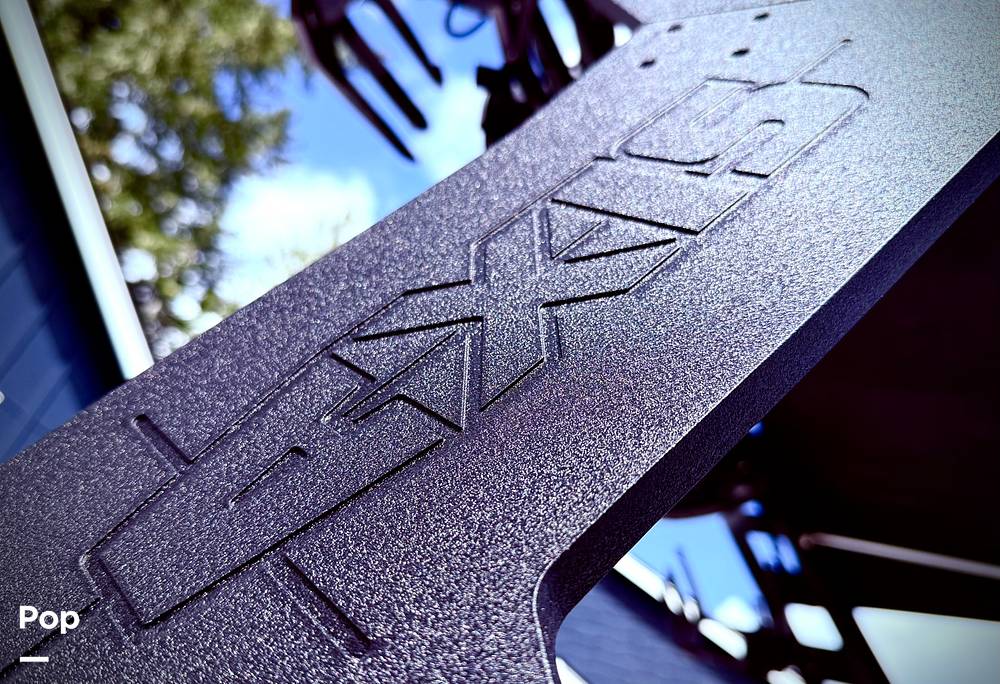 Slide: The Image of Axis T22 2017 - 15361552