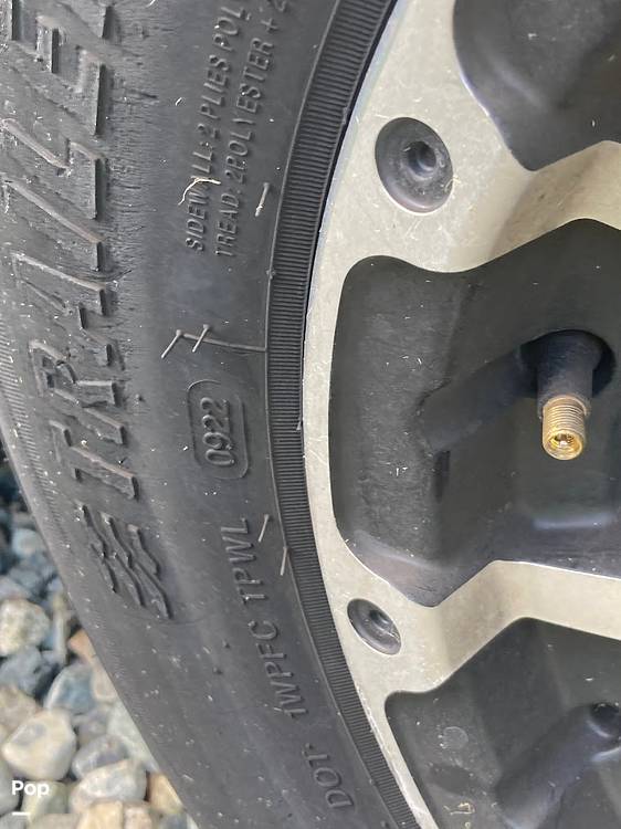 Slide: The Image of Trailer Tire Code 0922 - 15798276