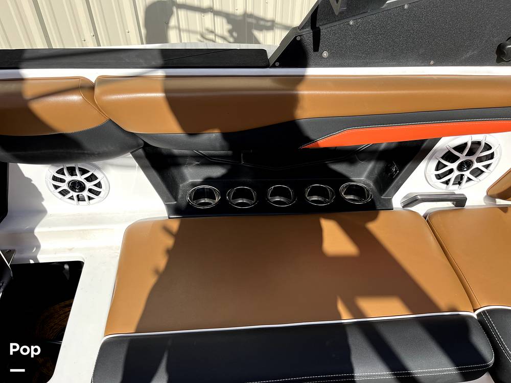 Slide: The Image of Axis T250 2022 - 13483206