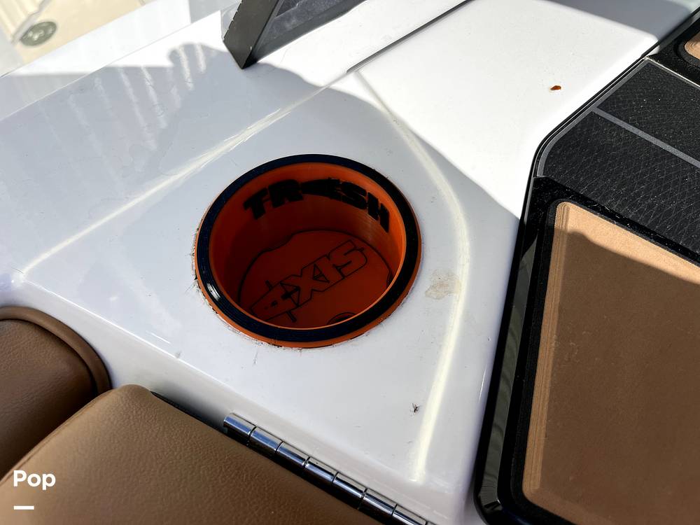 Slide: The Image of Trash Shoot - 13483212