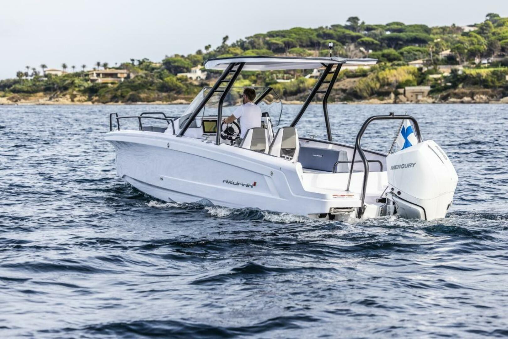 Slide: The Image of Axopar 25 Cross Top 2025 - 4779159