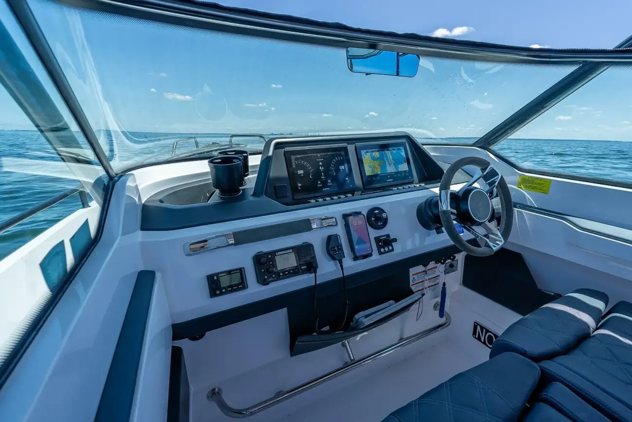 Slide: The Image of Axopar 28 Aft Cabin 2022 - 60