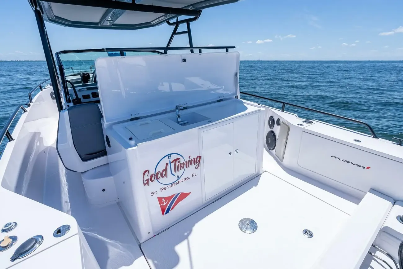 Slide: The Image of Axopar 28 Aft Cabin 2022 - 66