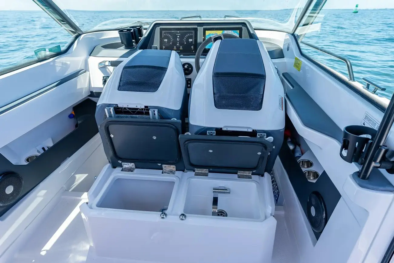 Slide: The Image of Axopar 28 Aft Cabin 2022 - 78