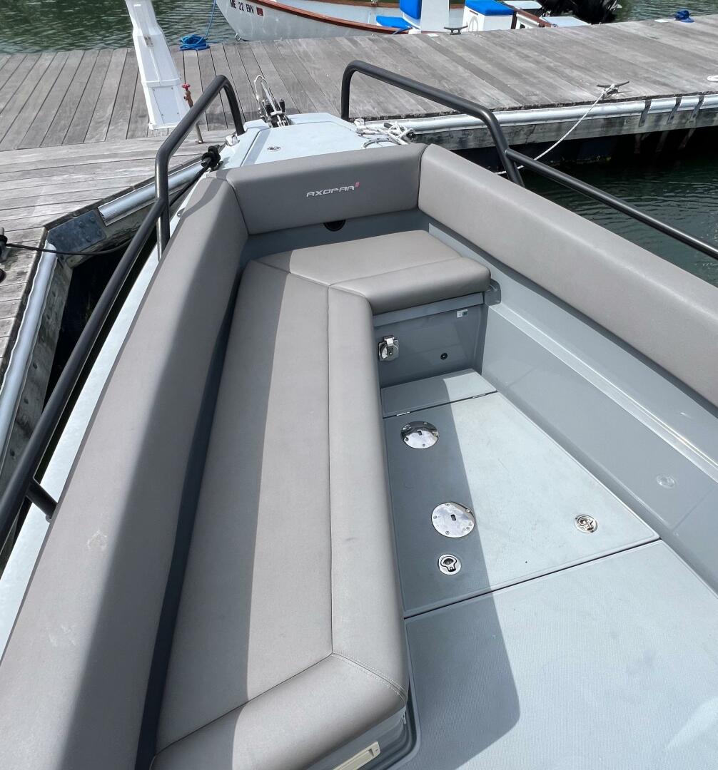 Slide: The Image of Axopar 28 CABIN 2019 - 4754936