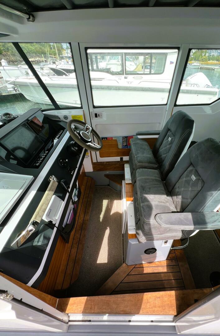Slide: The Image of Axopar 28 CABIN 2019 - 4754933