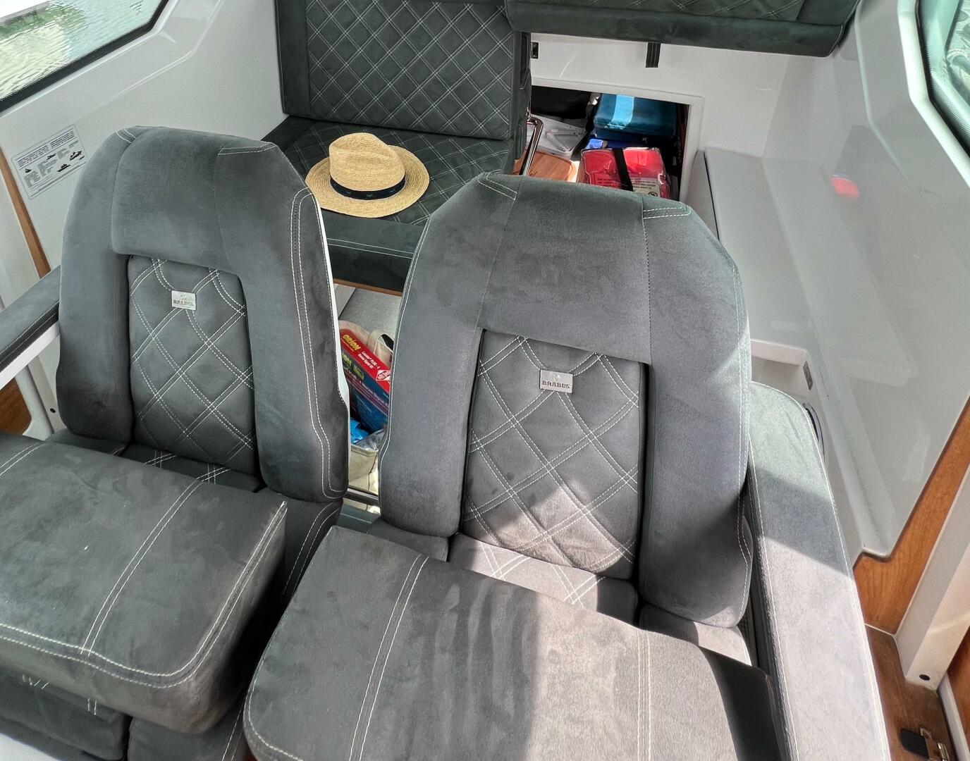Slide: The Image of Axopar 28 CABIN 2019 - 4754929