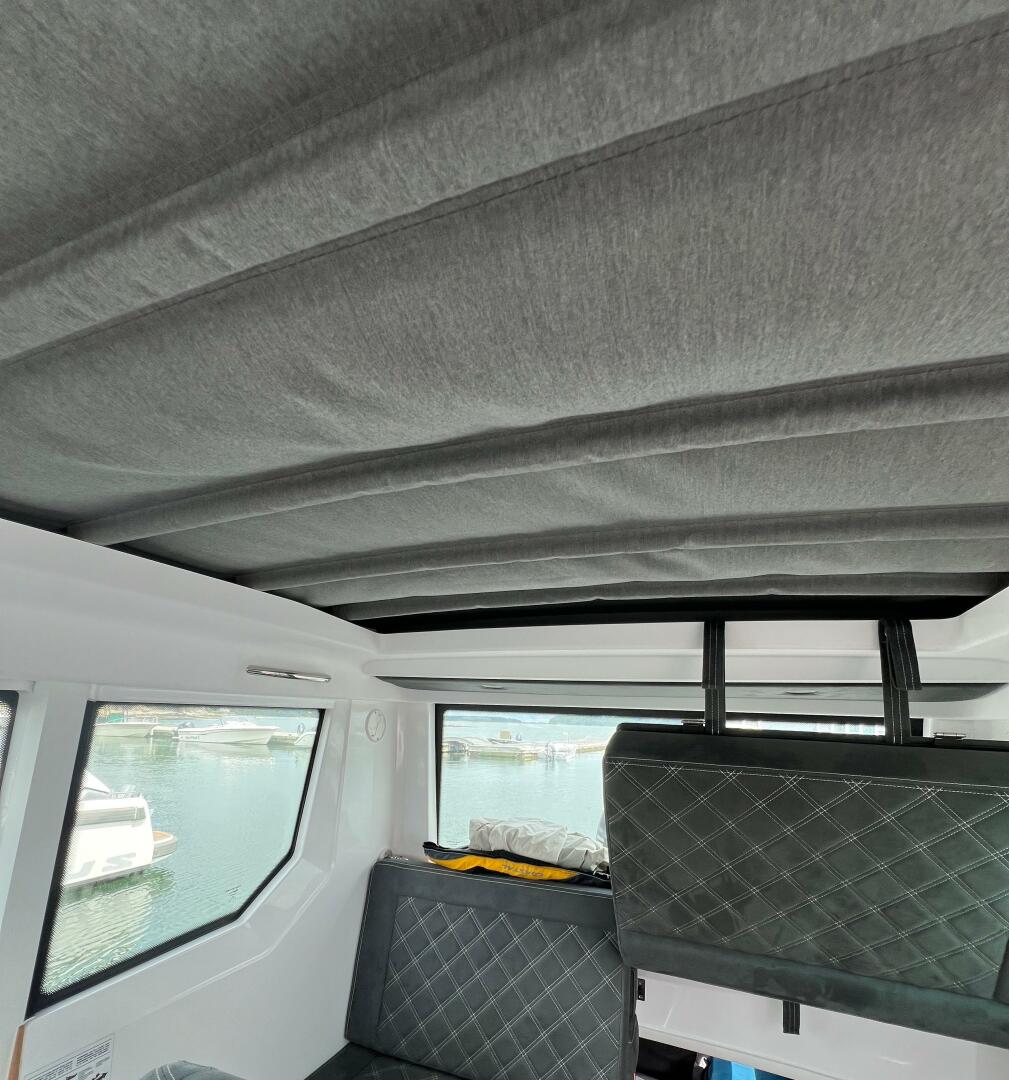 Slide: The Image of Axopar 28 CABIN 2019 - 4754931