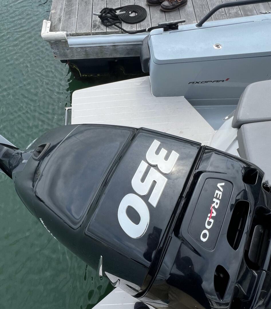Slide: The Image of Axopar 28 CABIN 2019 - 4754956