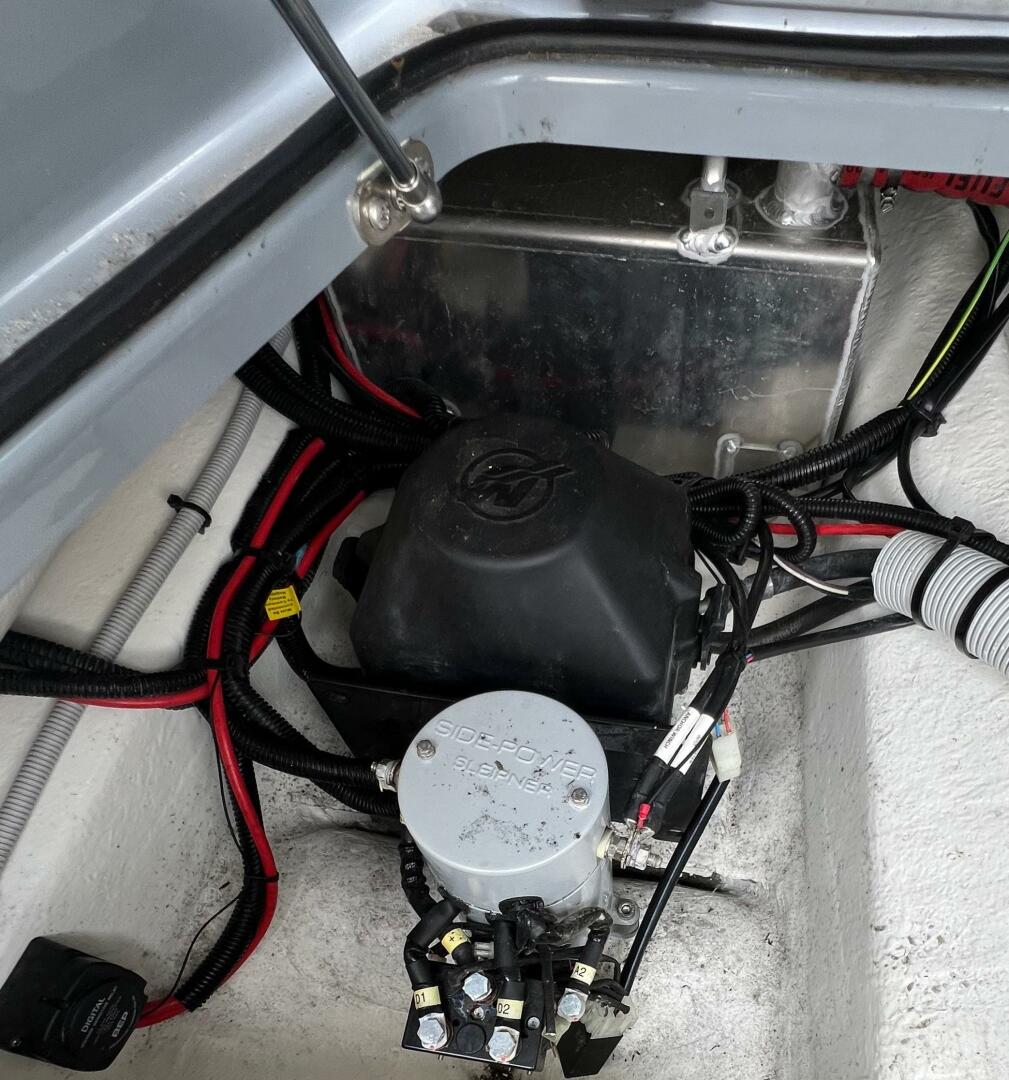 Slide: The Image of Axopar 28 CABIN 2019 - 4754964