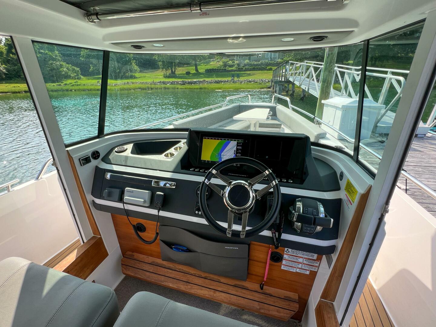 Slide: The Image of Axopar 28 CABIN 2020 - 4639682