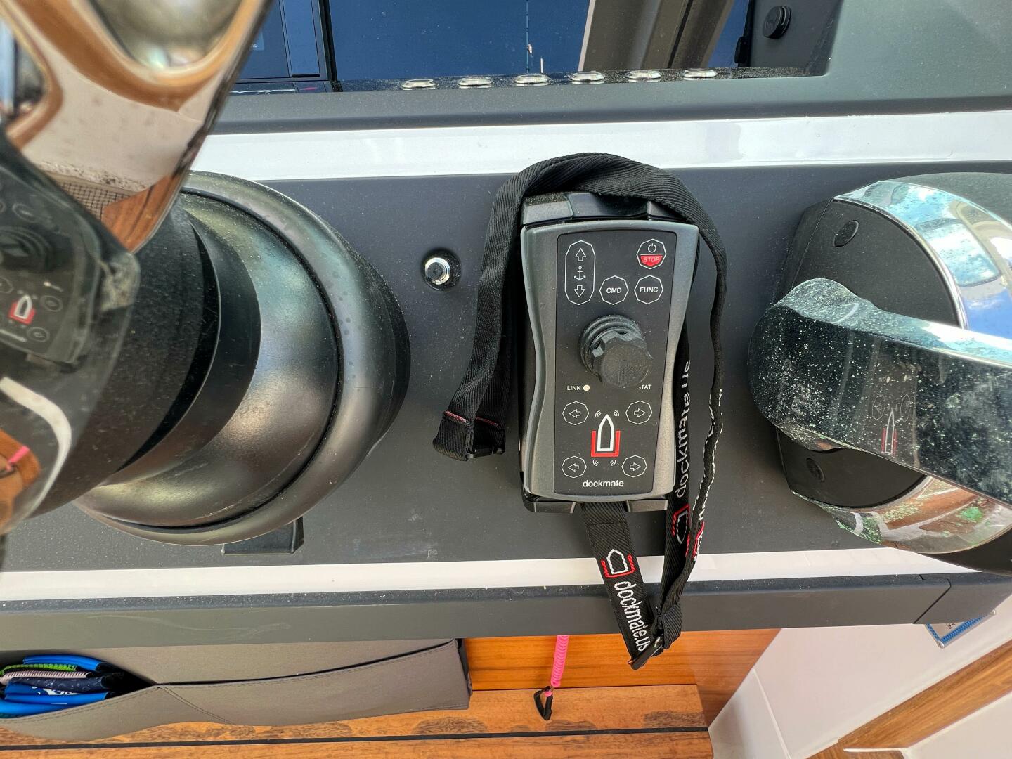 Slide: The Image of Axopar 28 CABIN 2020 - 4639686