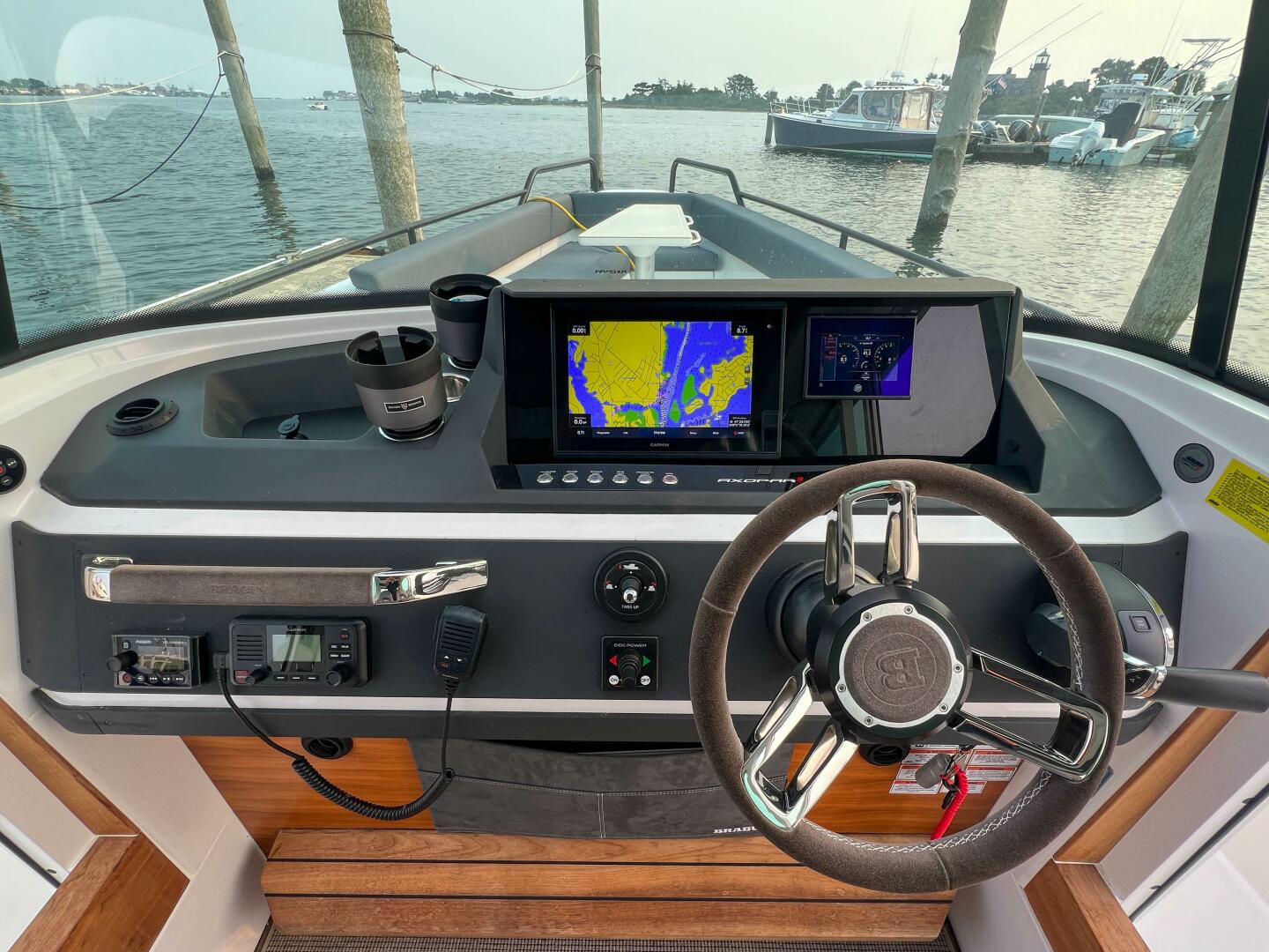Slide: The Image of Axopar 28 CABIN 2020 - 4597637