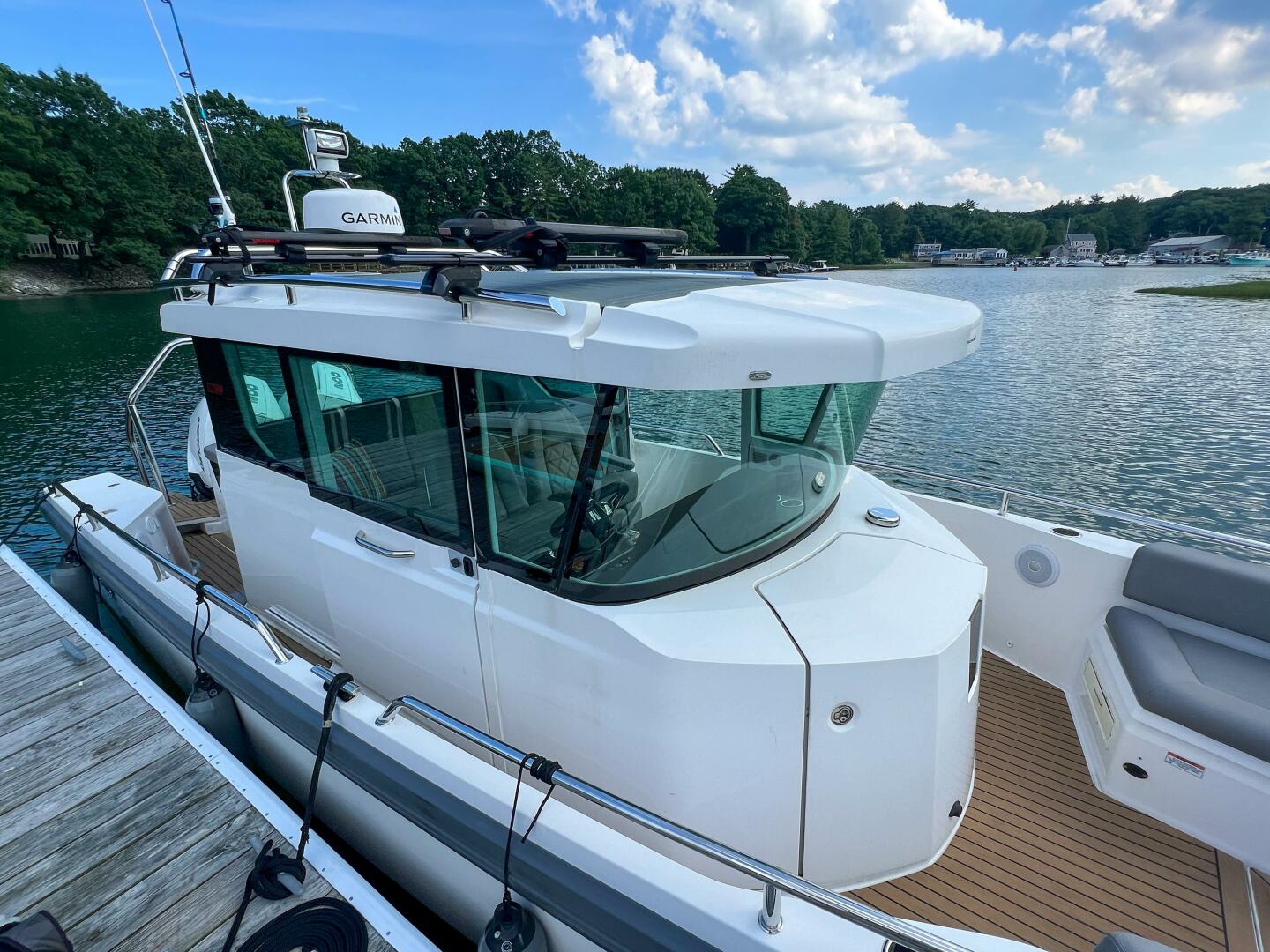 Slide: The Image of Axopar 28 CABIN 2020 - 4639697