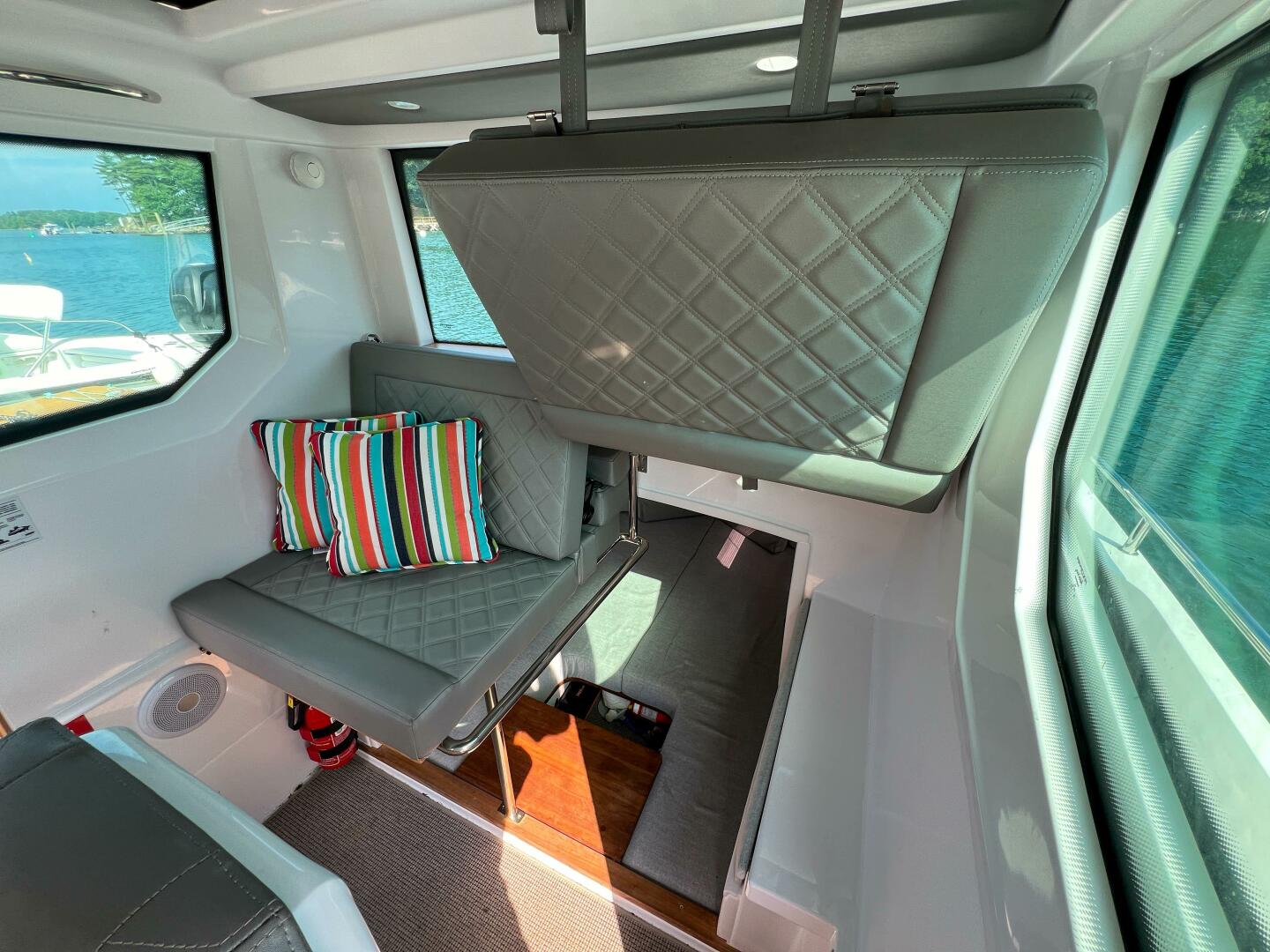 Slide: The Image of Axopar 28 CABIN 2020 - 4639678