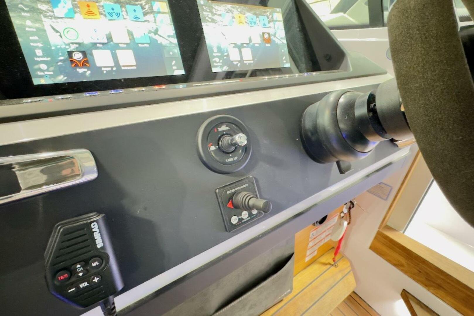 Slide: The Image of Axopar 28 CABIN 2022 - 5140826