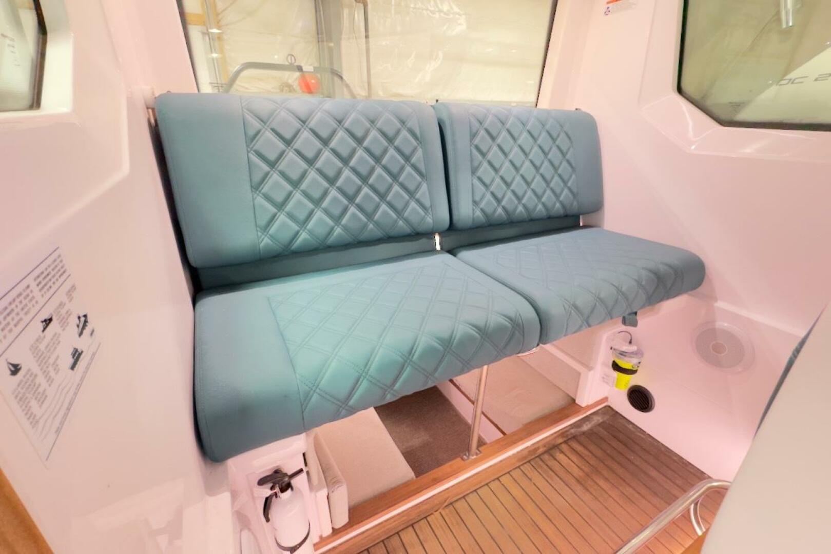 Slide: The Image of Axopar 28 CABIN 2022 - 5140834