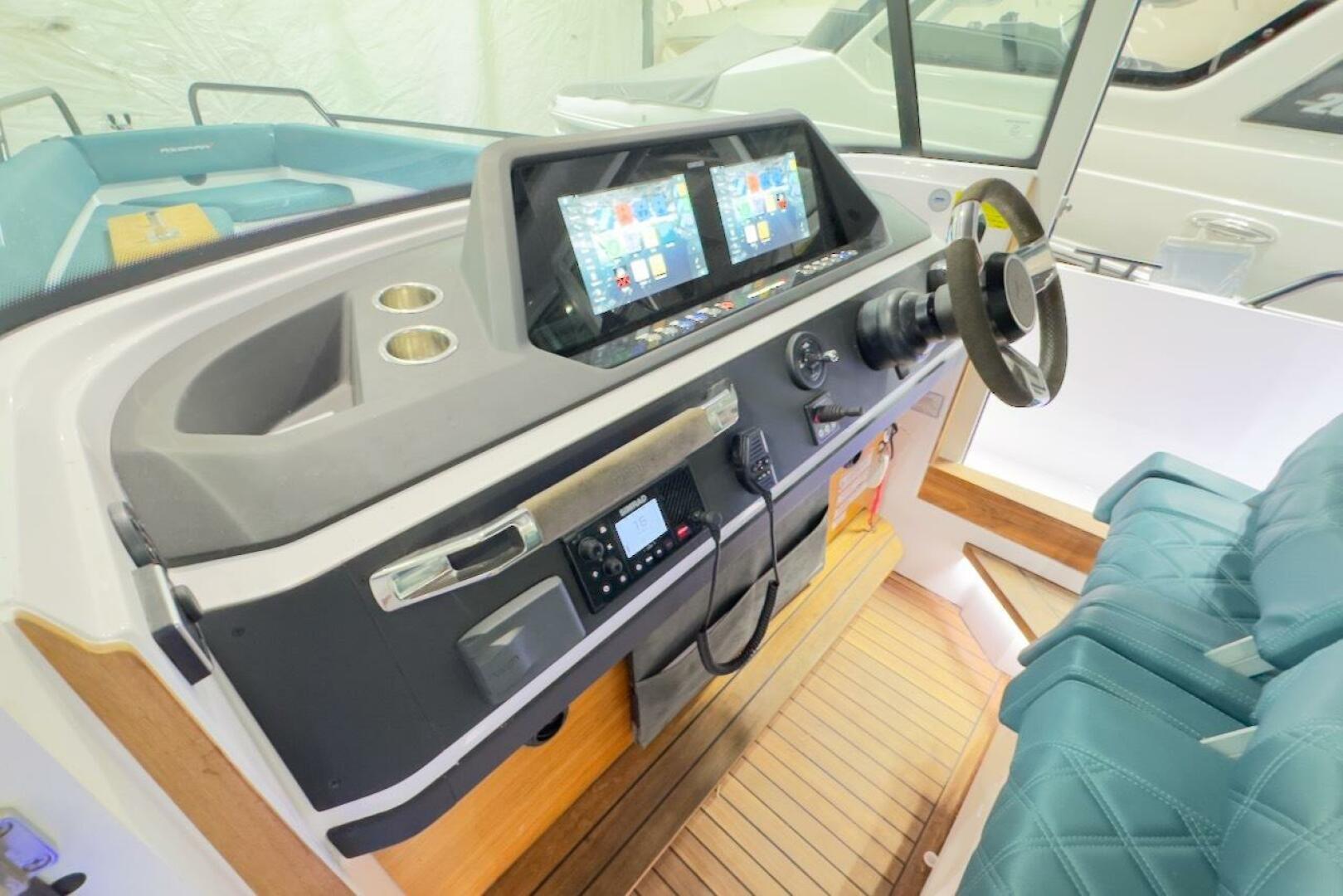 Slide: The Image of Axopar 28 CABIN 2022 - 5140836