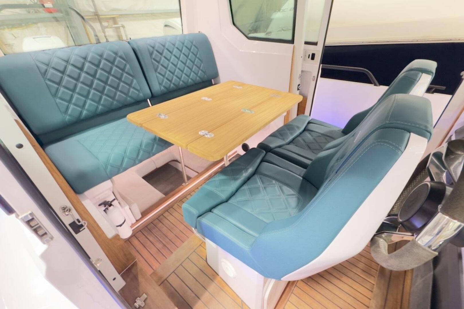 Slide: The Image of Axopar 28 CABIN 2022 - 5140839