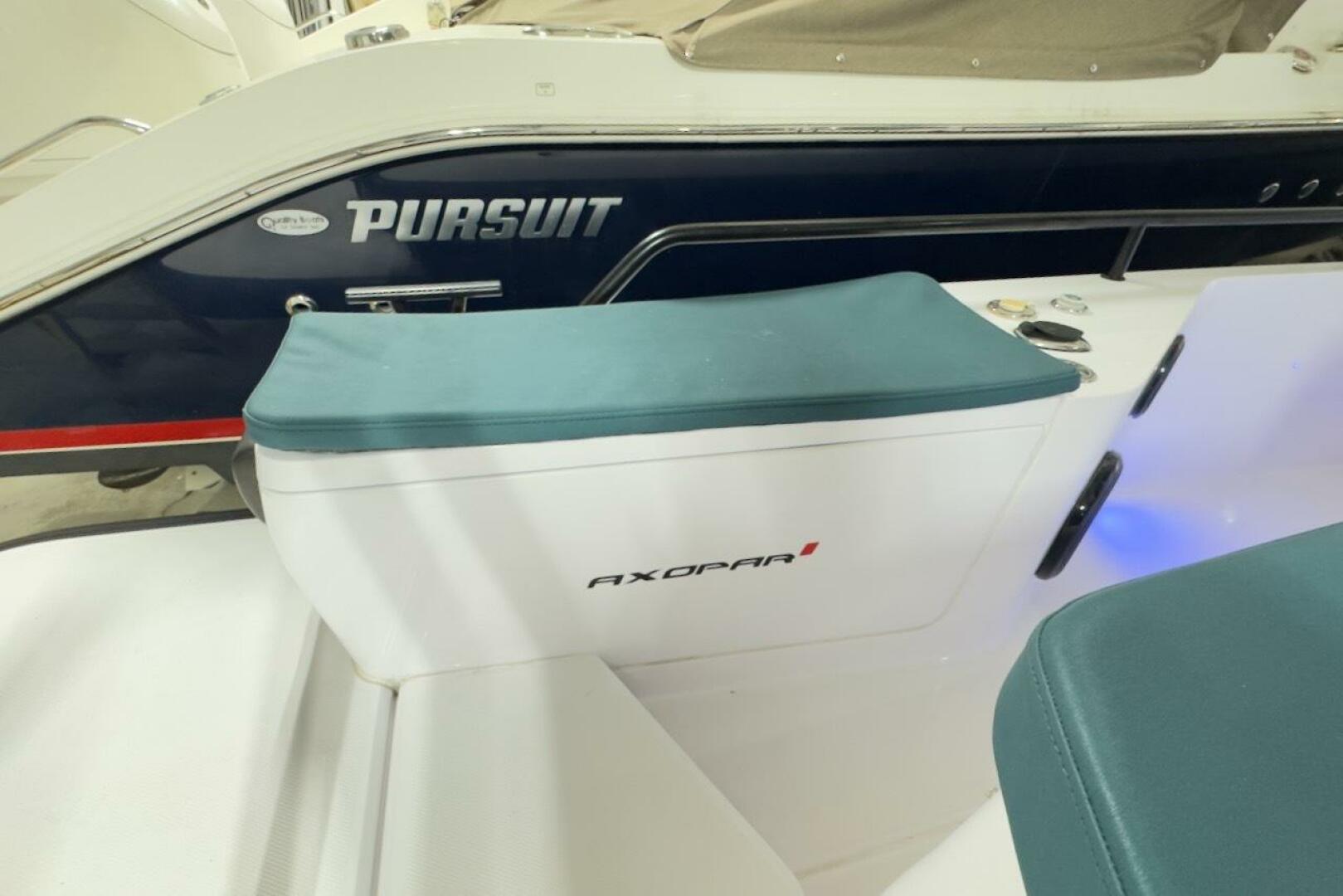 Slide: The Image of Axopar 28 CABIN 2022 - 5140842