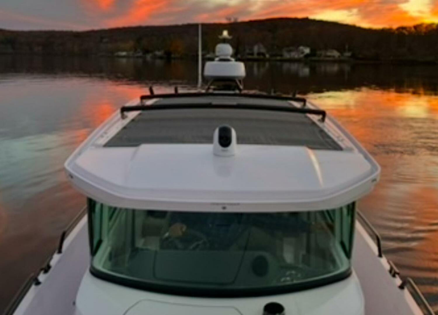 Slide: The Image of Axopar 28 CABIN 2022 - 5288651