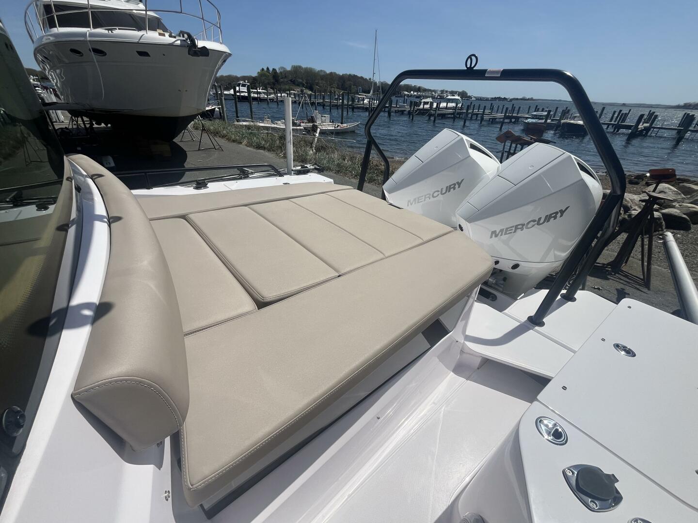 Slide: The Image of Axopar 28 CABIN 2022 - 5288667