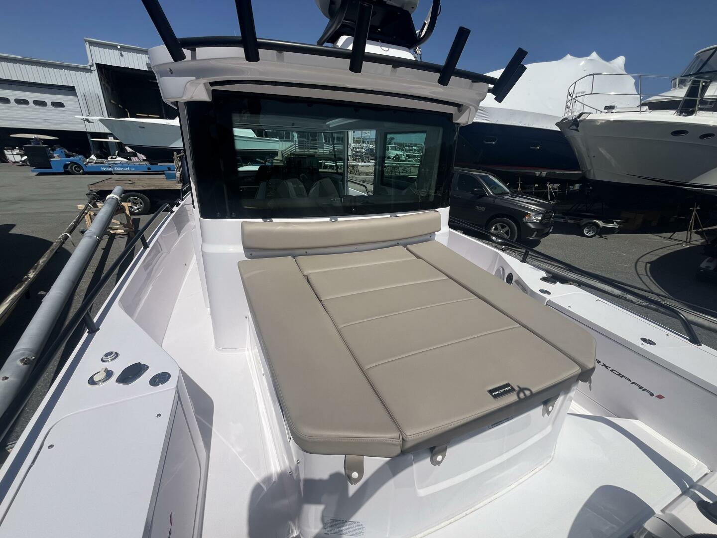 Slide: The Image of Axopar 28 CABIN 2022 - 5288669