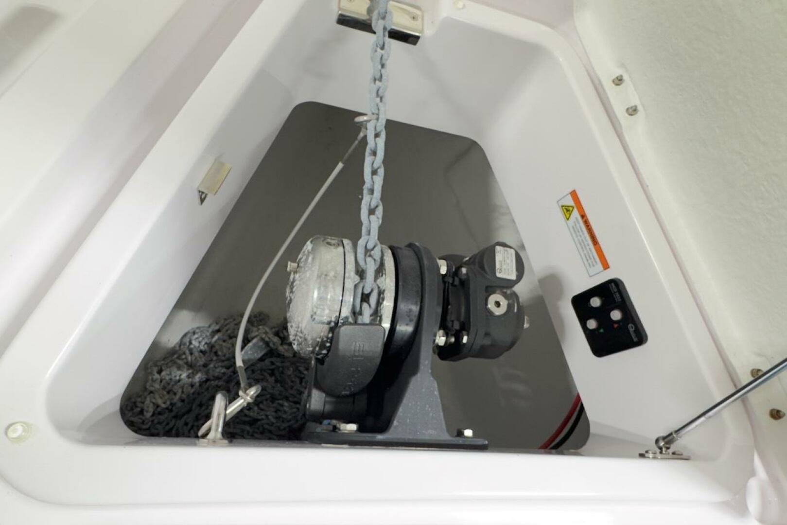 Slide: The Image of Axopar 28 CABIN 2022 - 5140847