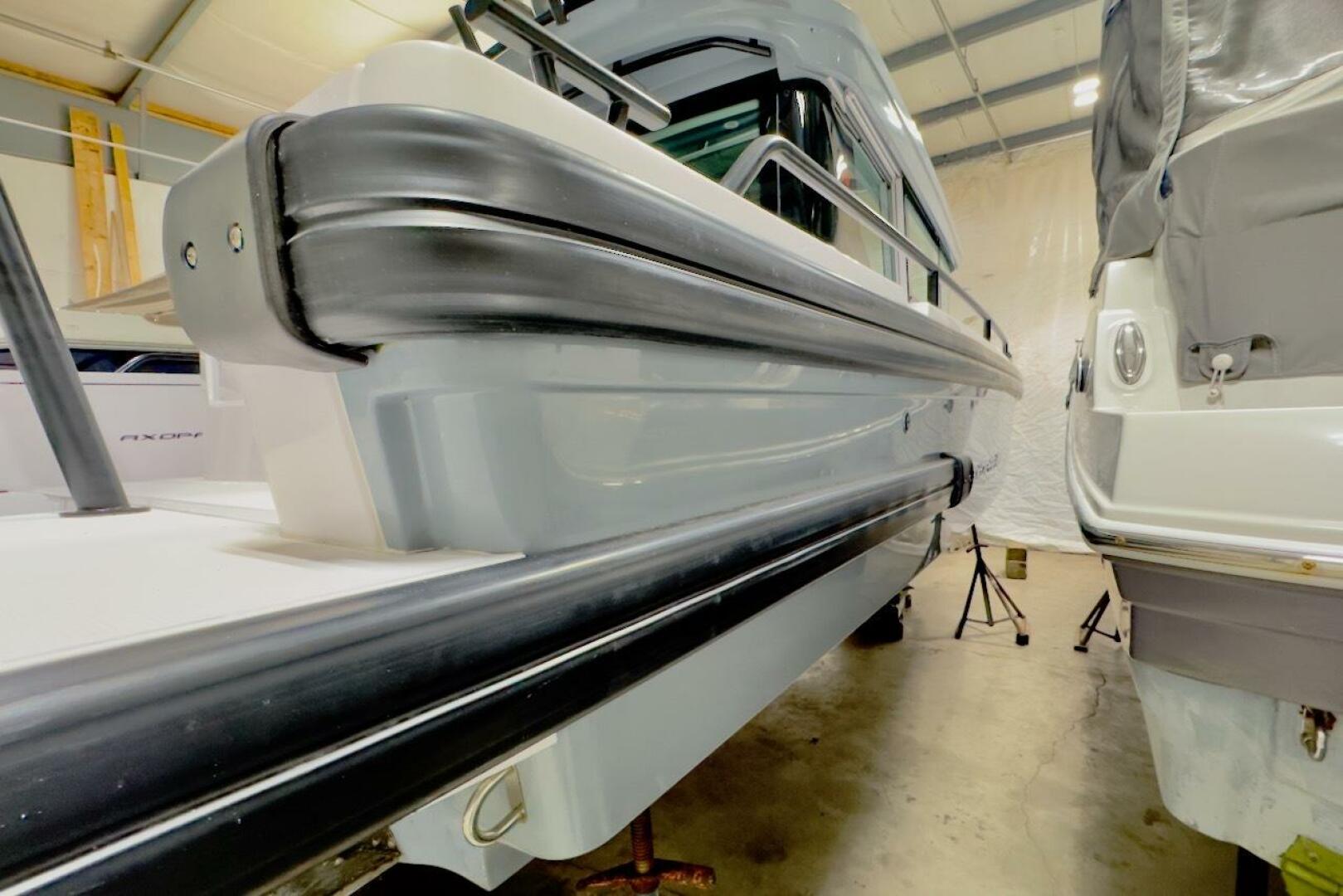Slide: The Image of Axopar 28 CABIN 2022 - 5140849
