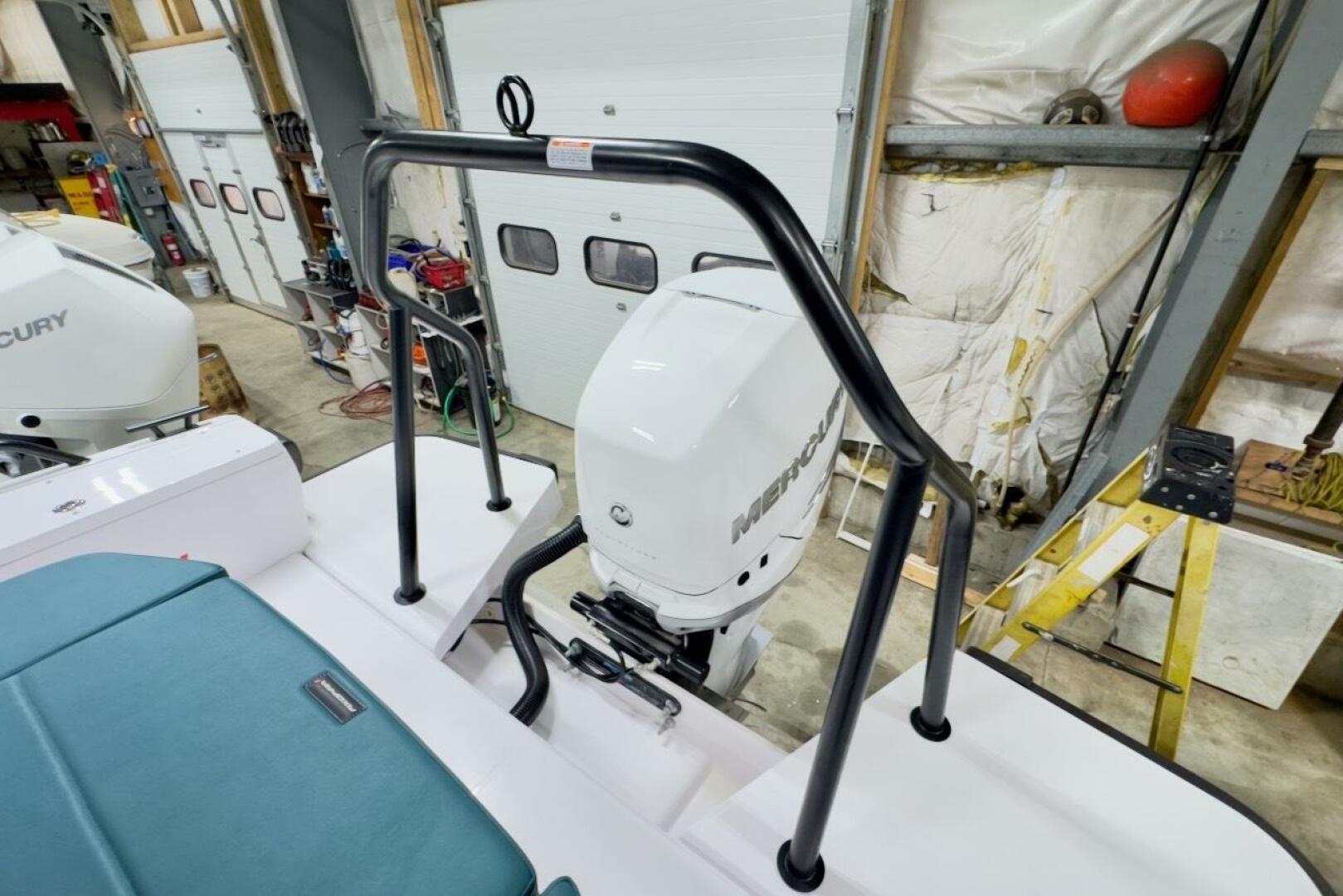 Slide: The Image of Axopar 28 CABIN 2022 - 5140801