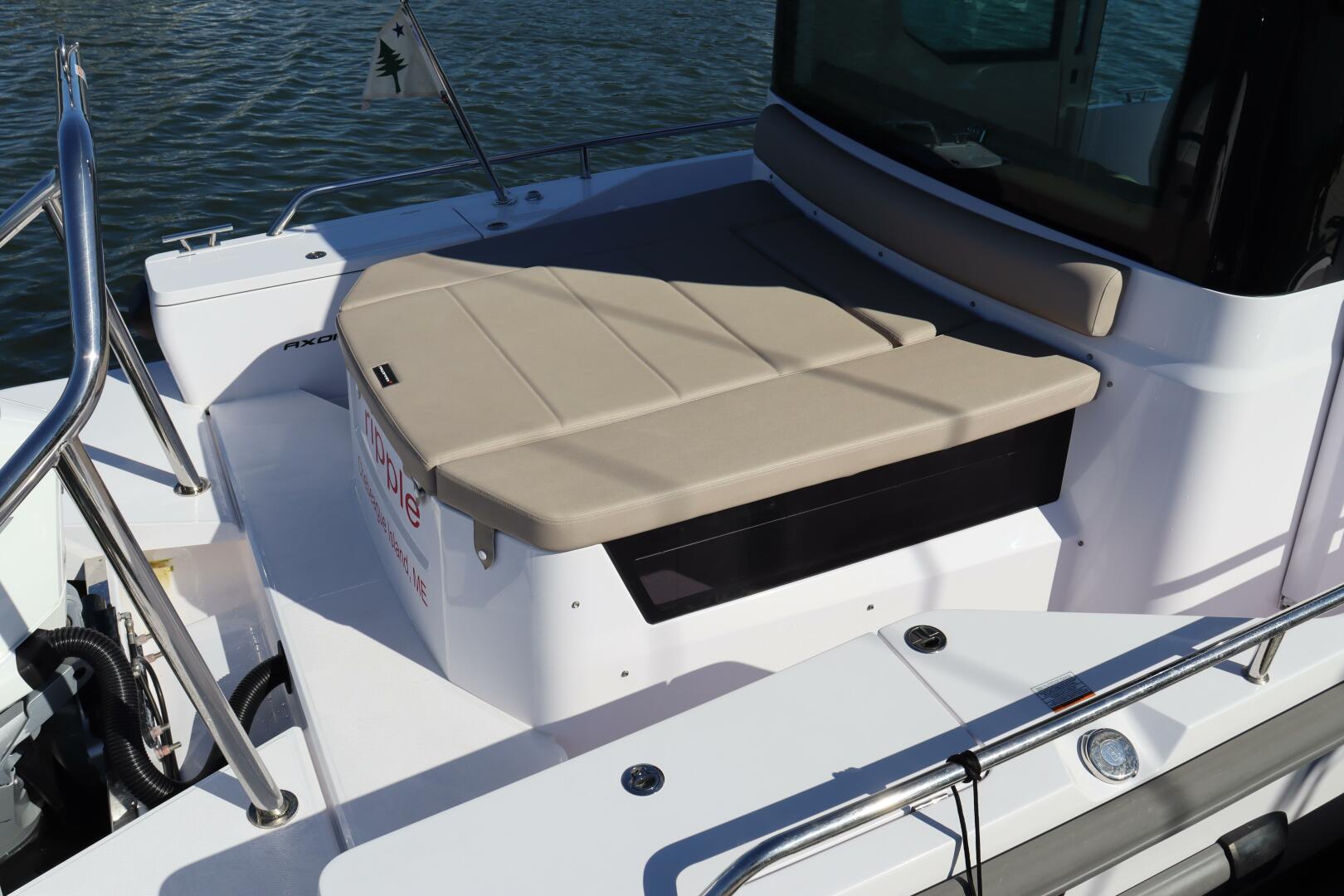 Slide: The Image of Axopar 28 CABIN 2023 - 4777939
