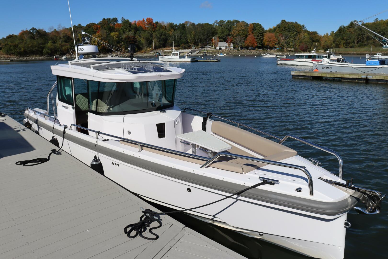 Slide: The Image of Axopar 28 CABIN 2023 - 4777941