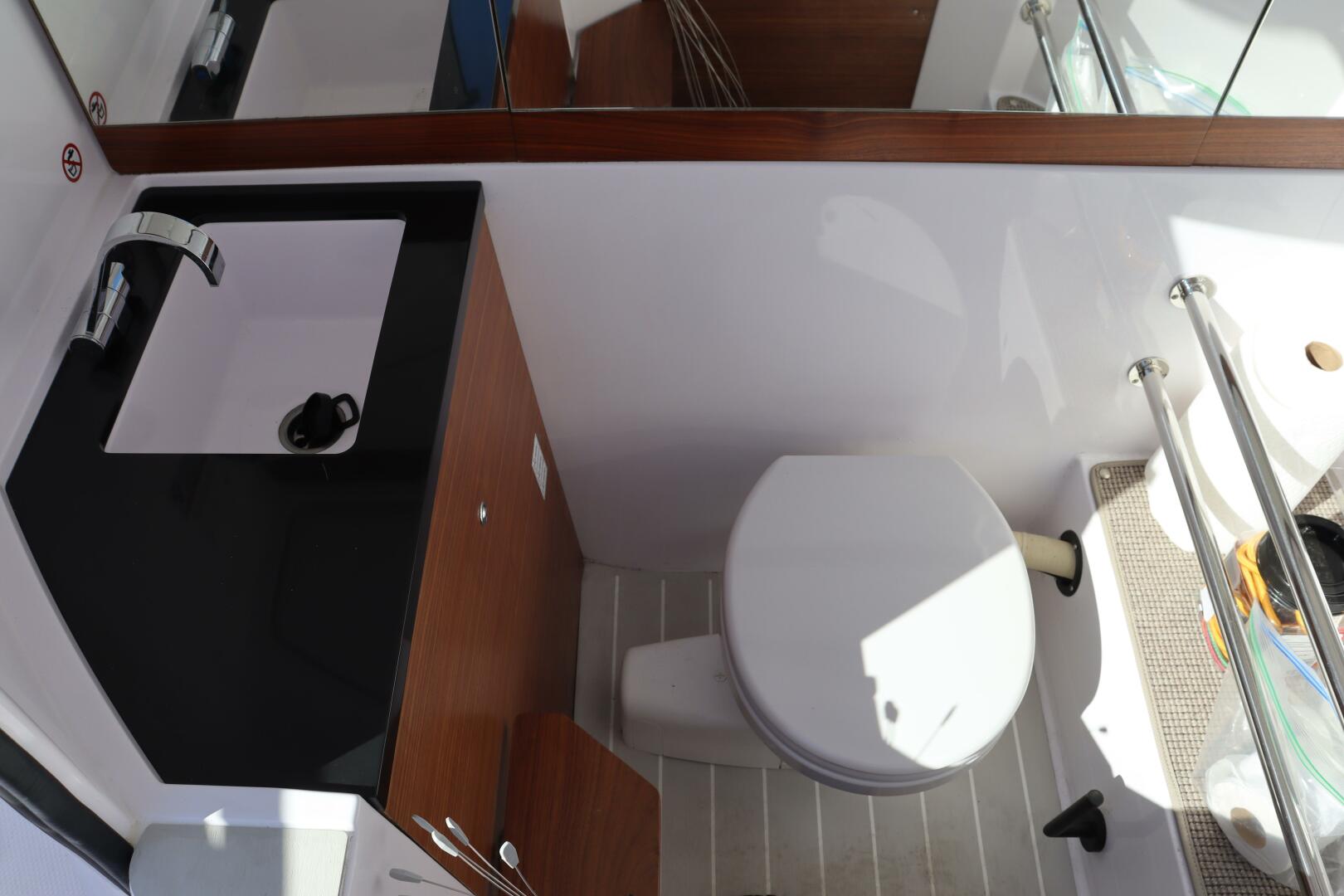 Slide: The Image of Axopar 28 CABIN 2023 - 4777953