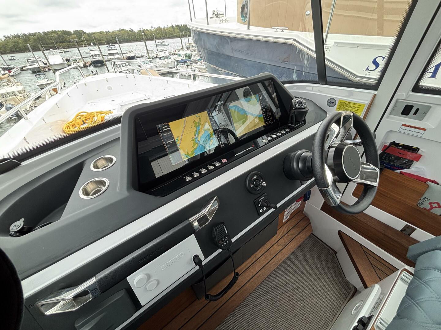 Slide: The Image of Axopar 28 CABIN 2023 - 5376585