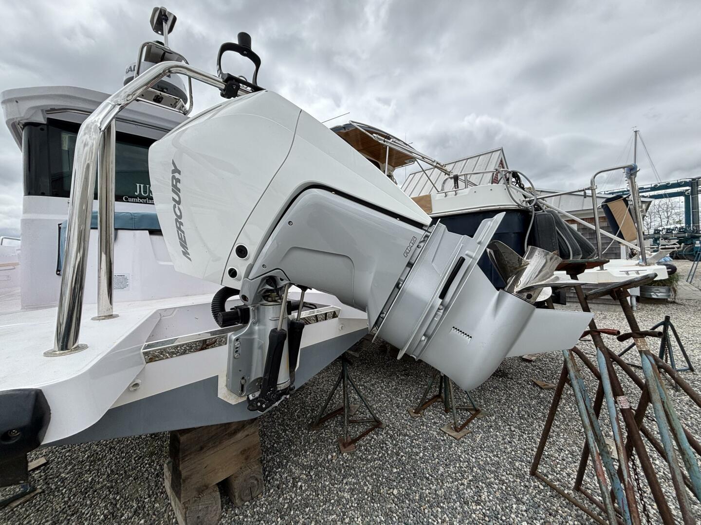 Slide: The Image of Axopar 28 CABIN 2023 - 5376603