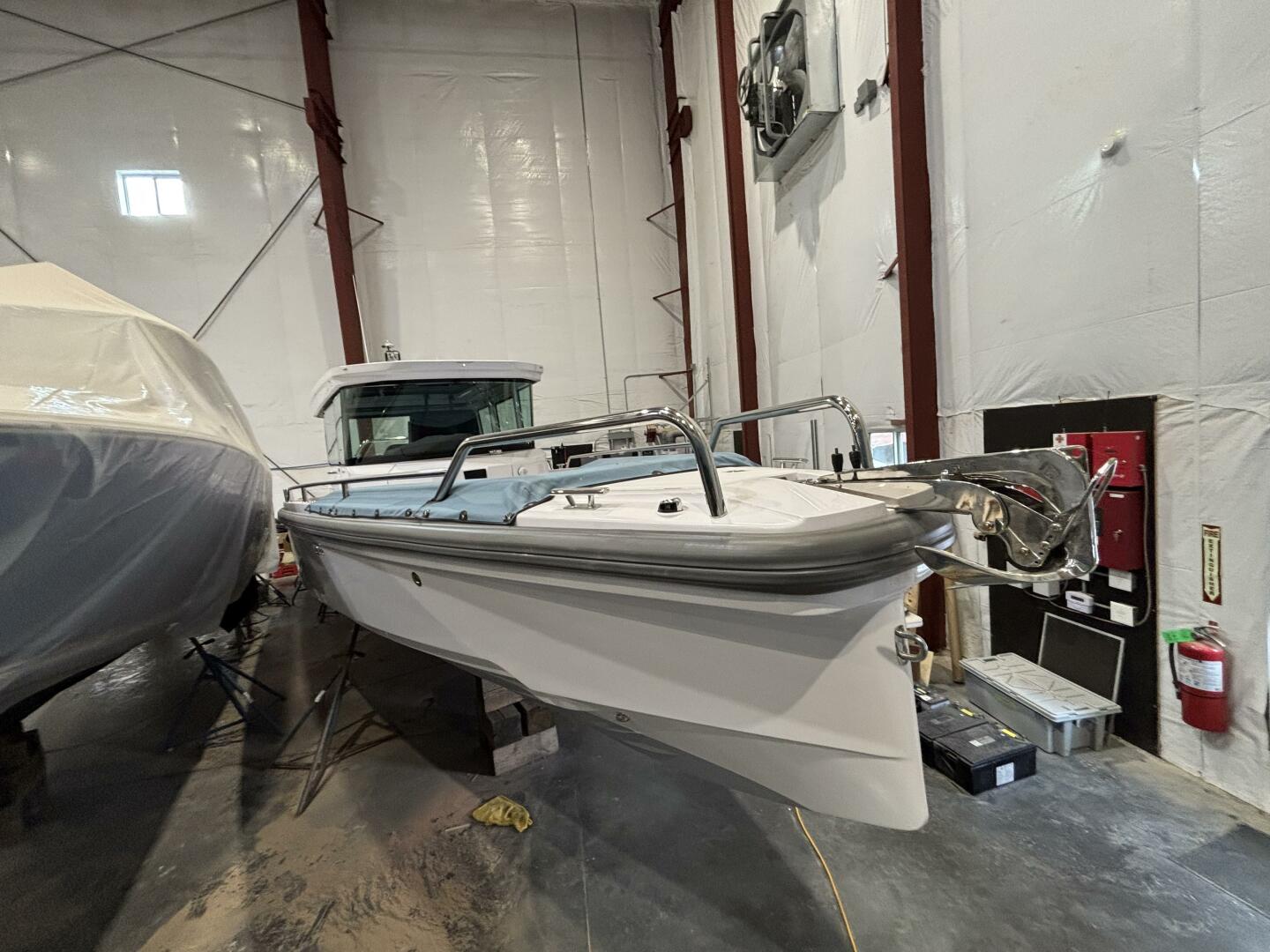 Slide: The Image of Axopar 28 CABIN 2023 - 5202262