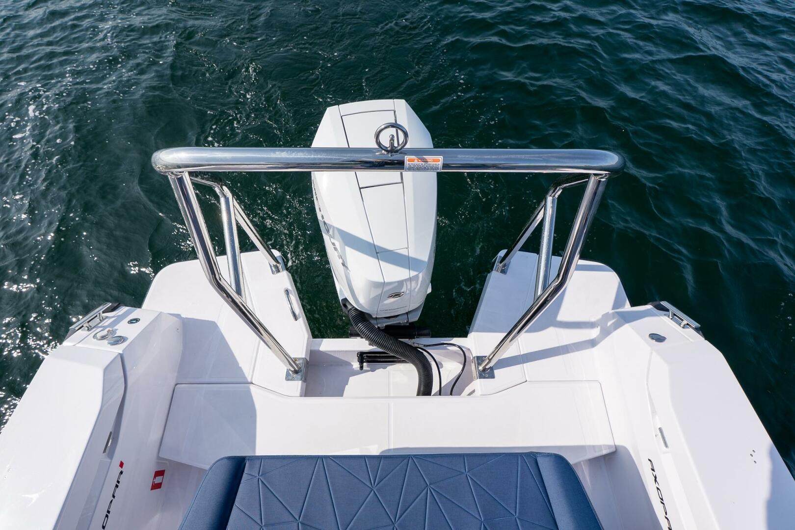 Slide: The Image of Axopar 29 Cross Cabin 2025 - 5399700