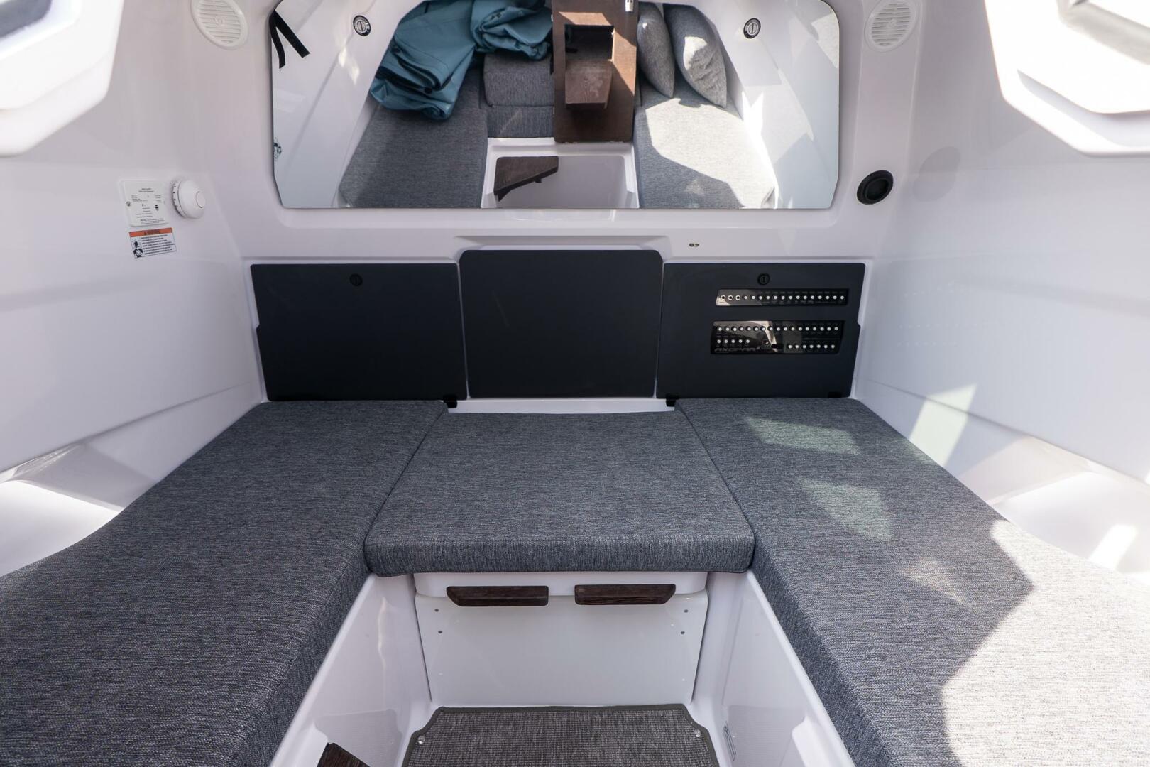 Slide: The Image of Axopar 29 Cross Cabin 2025 - 5399708