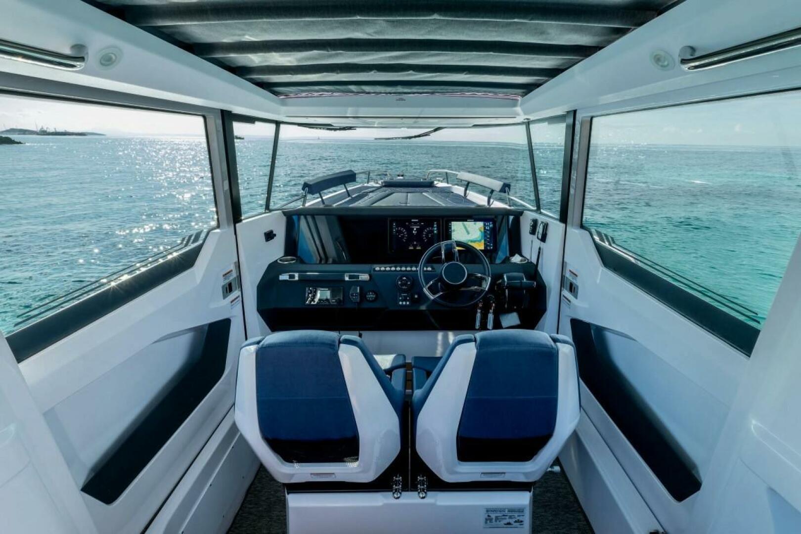 Slide: The Image of Axopar 29 XC Cross Cabin 2025 - 5363739