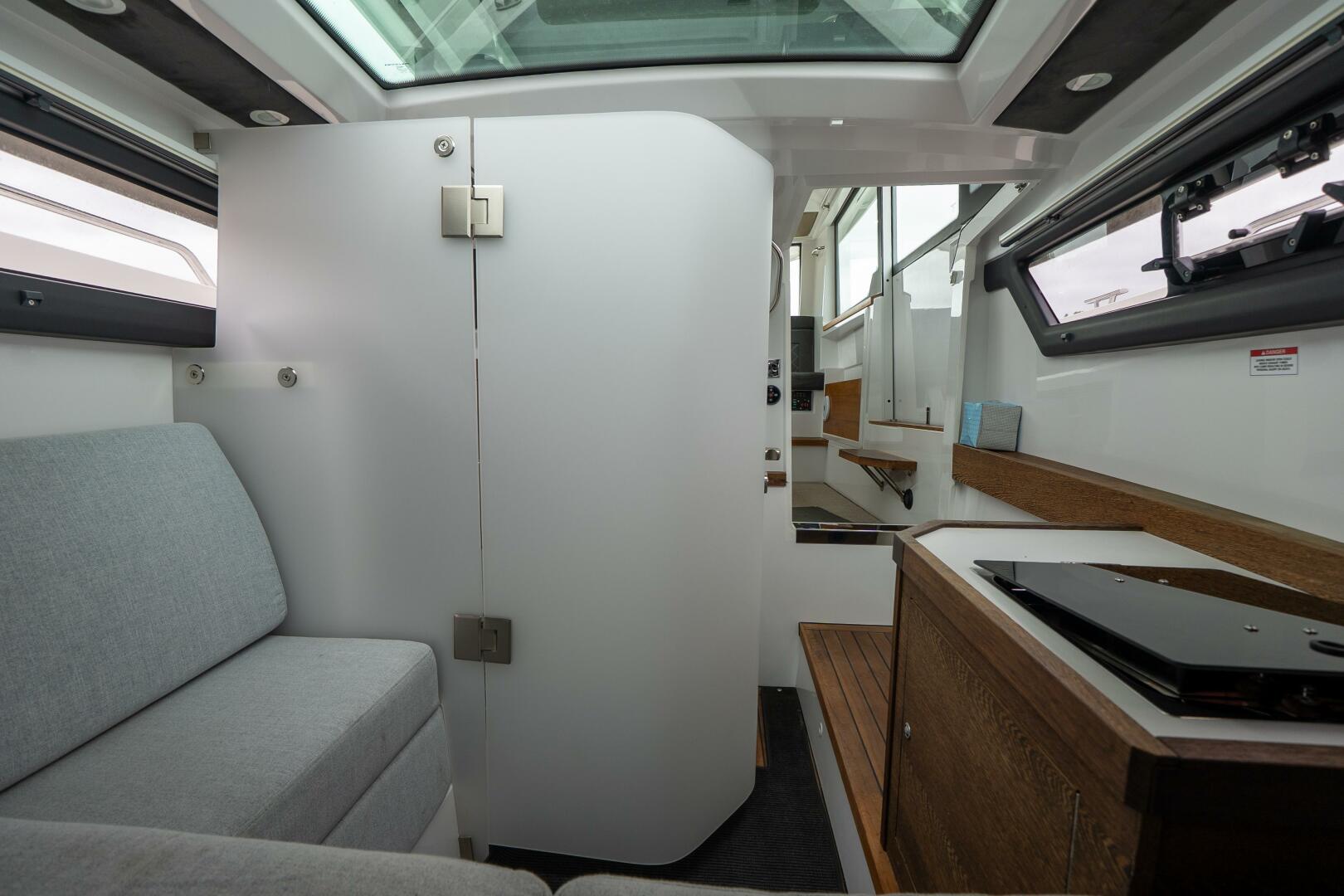 Slide: The Image of Axopar 37 2019 - 5328520